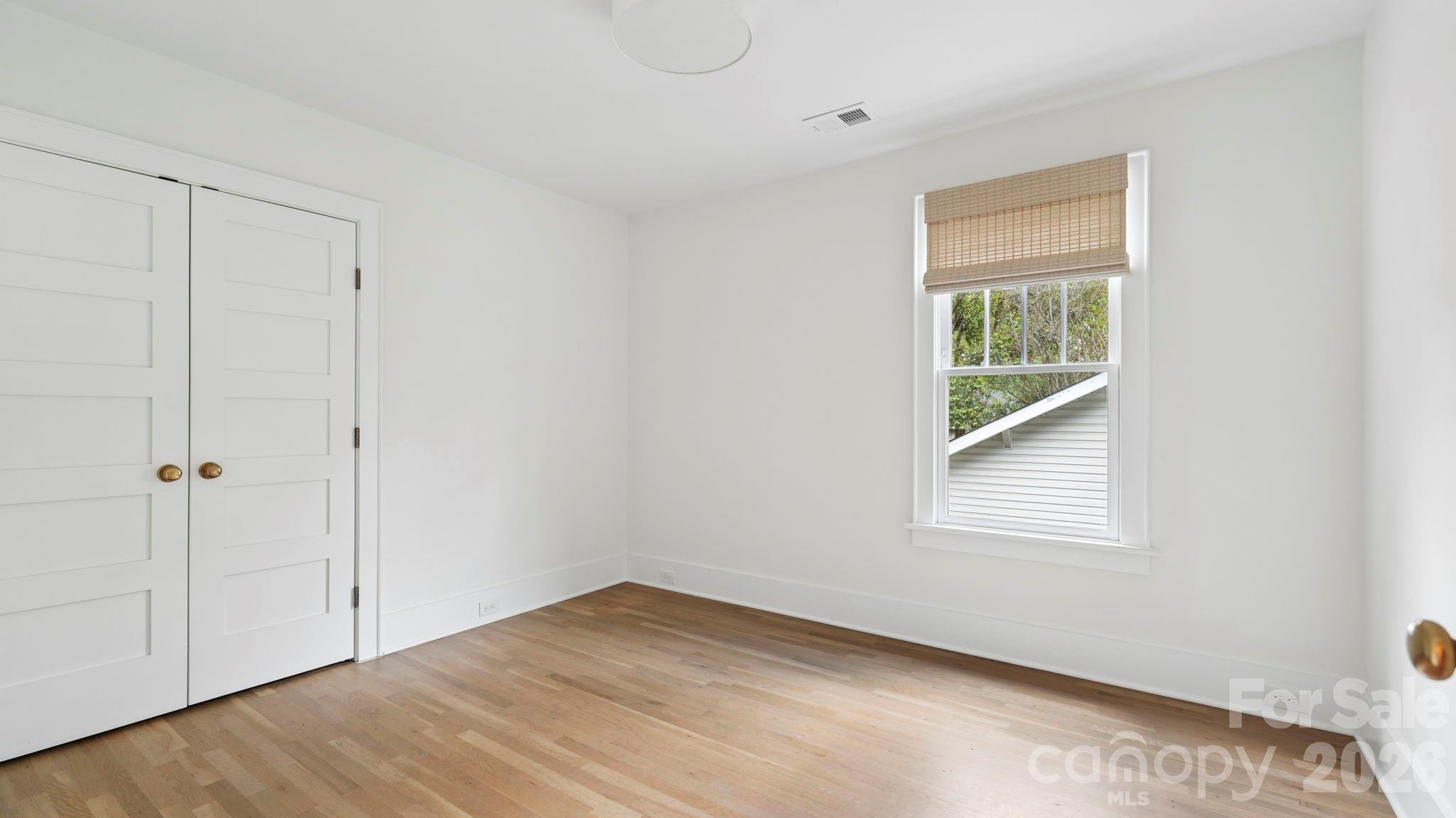 Commonwealth - Residential