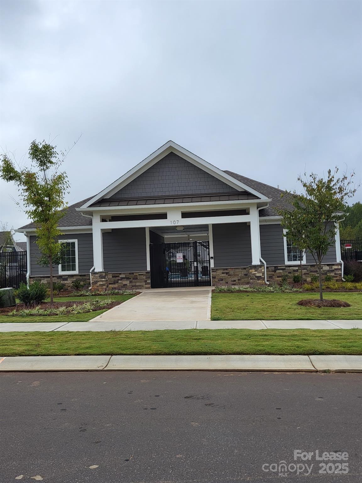 Sullivan Farm - Residential Lease