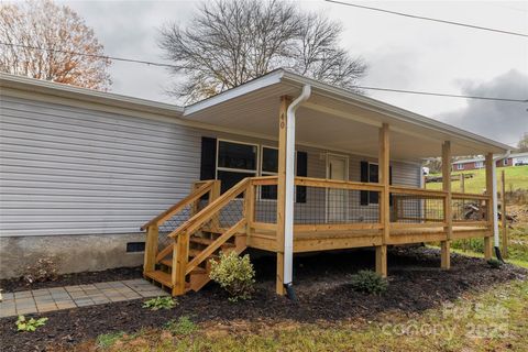 40 Champion Lane Sylva NC 28779