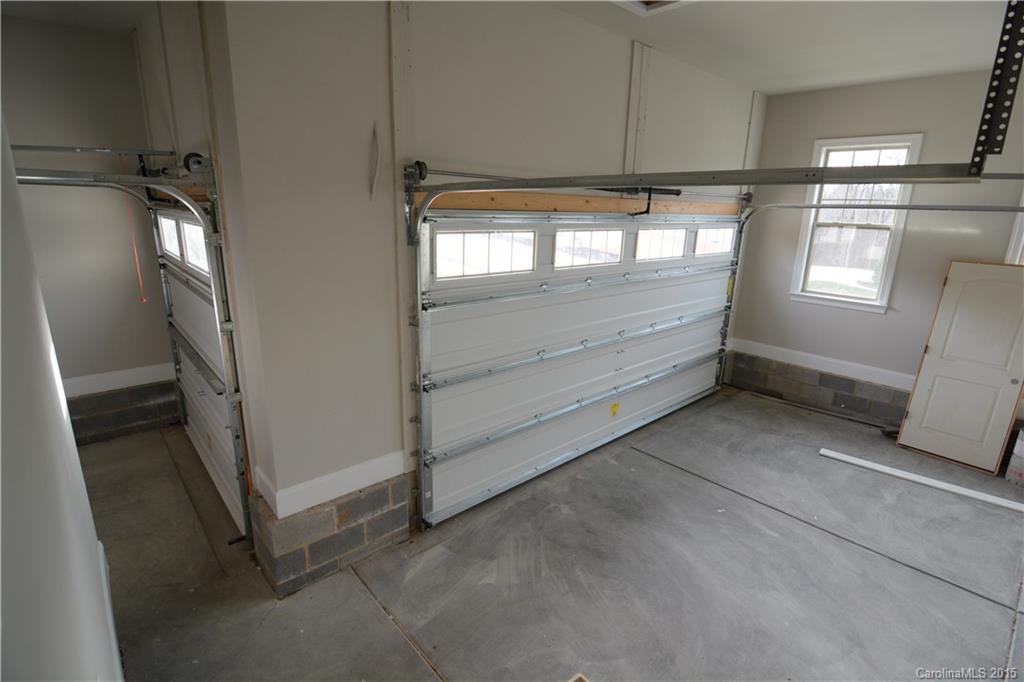 Lake Ridge Manors - Residential