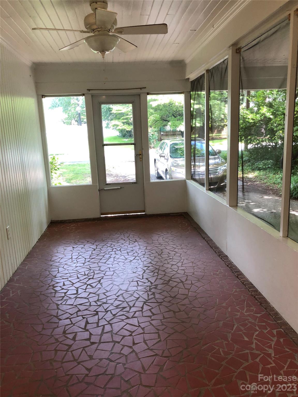 Kilbourne Acres - Residential Lease