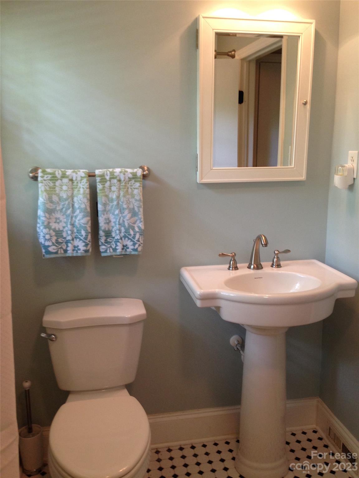 Kilbourne Acres - Residential Lease