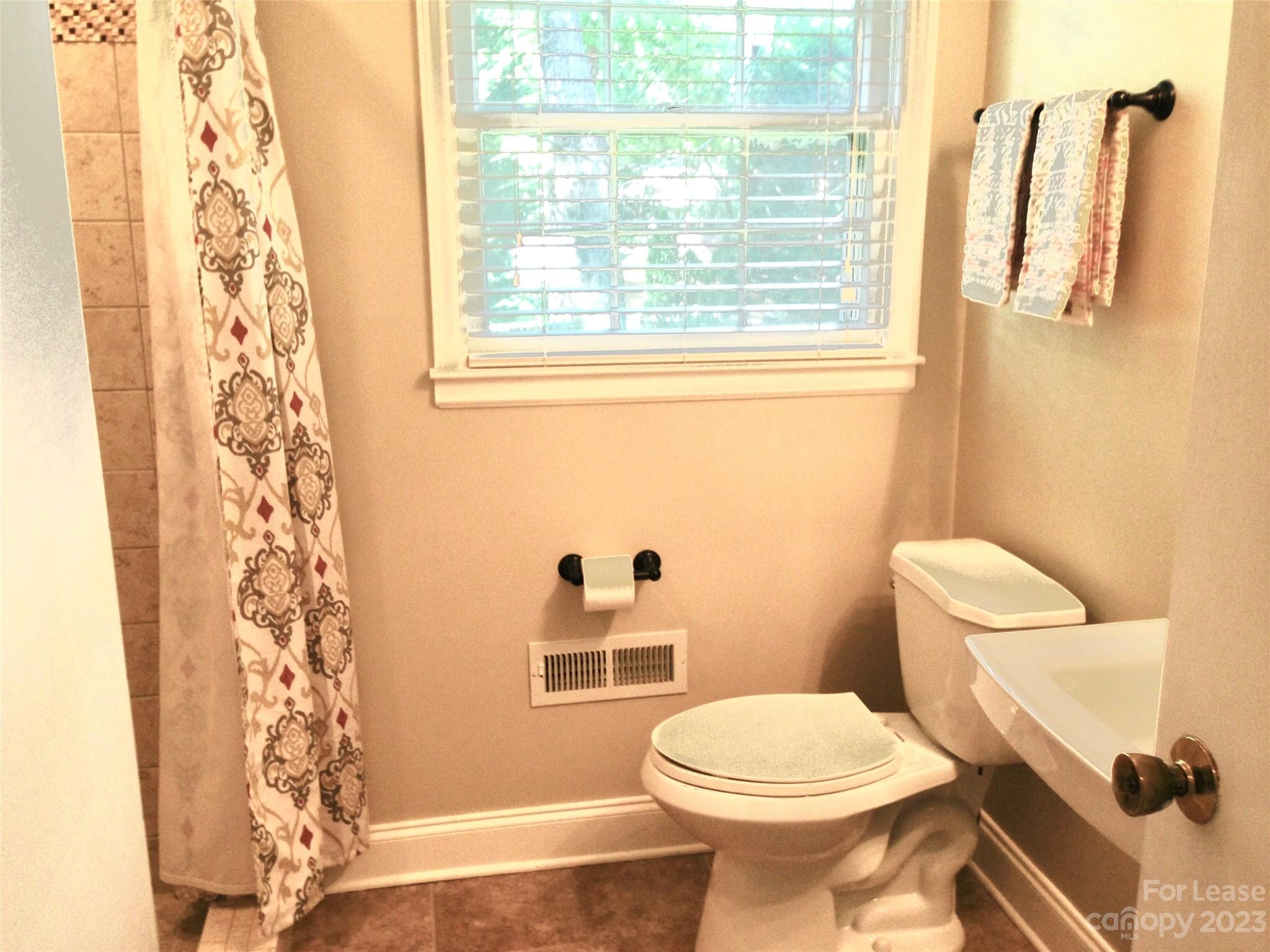 Kilbourne Acres - Residential Lease