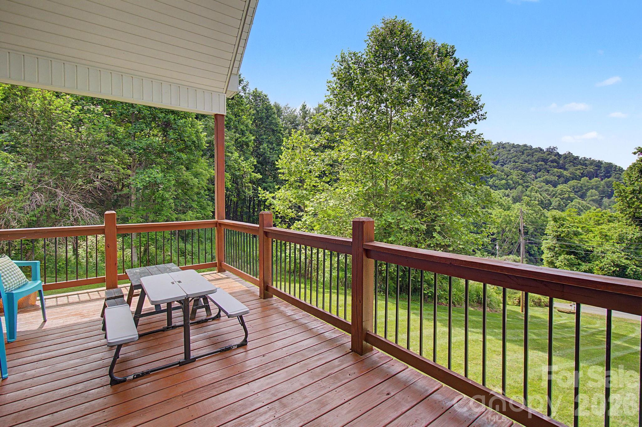 300 Green Meadow Lane