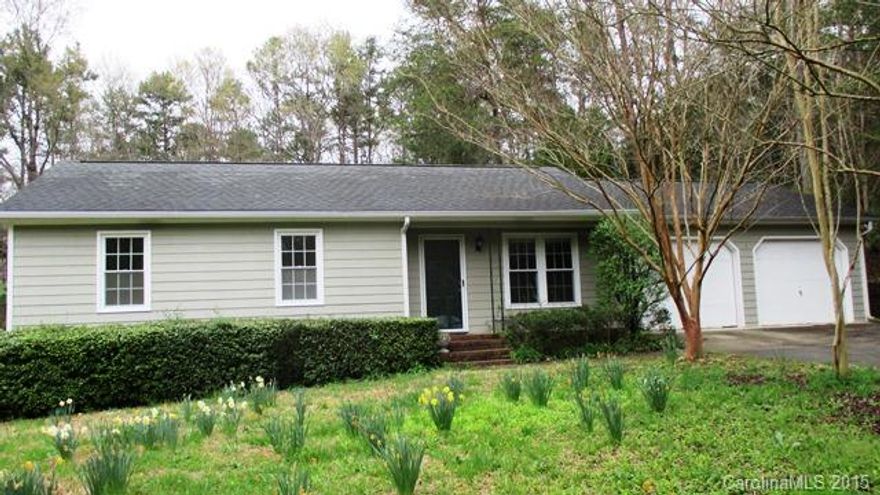 Nice home in a good area. Recent renovations include new carpet, vinyl, paint, windows, doors, etc. HVAC is 2 years old. Large garage. No City Taxes!