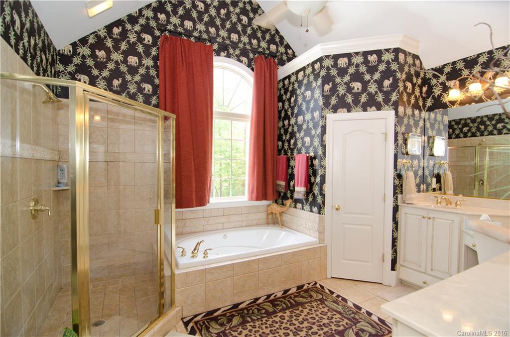 Vanderlakes - Residential