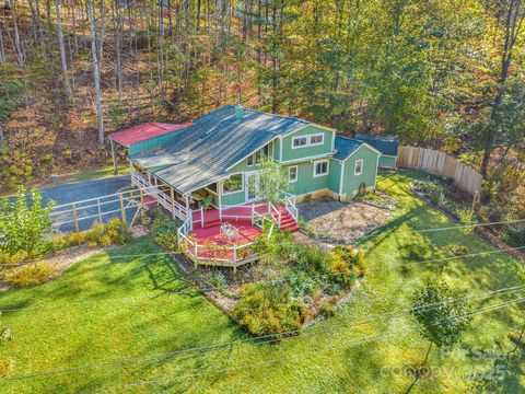 226 Fish Pond Lane Burnsville NC 28714