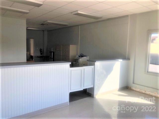 None - Commercial Lease