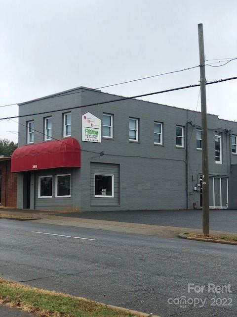 None - Commercial Lease