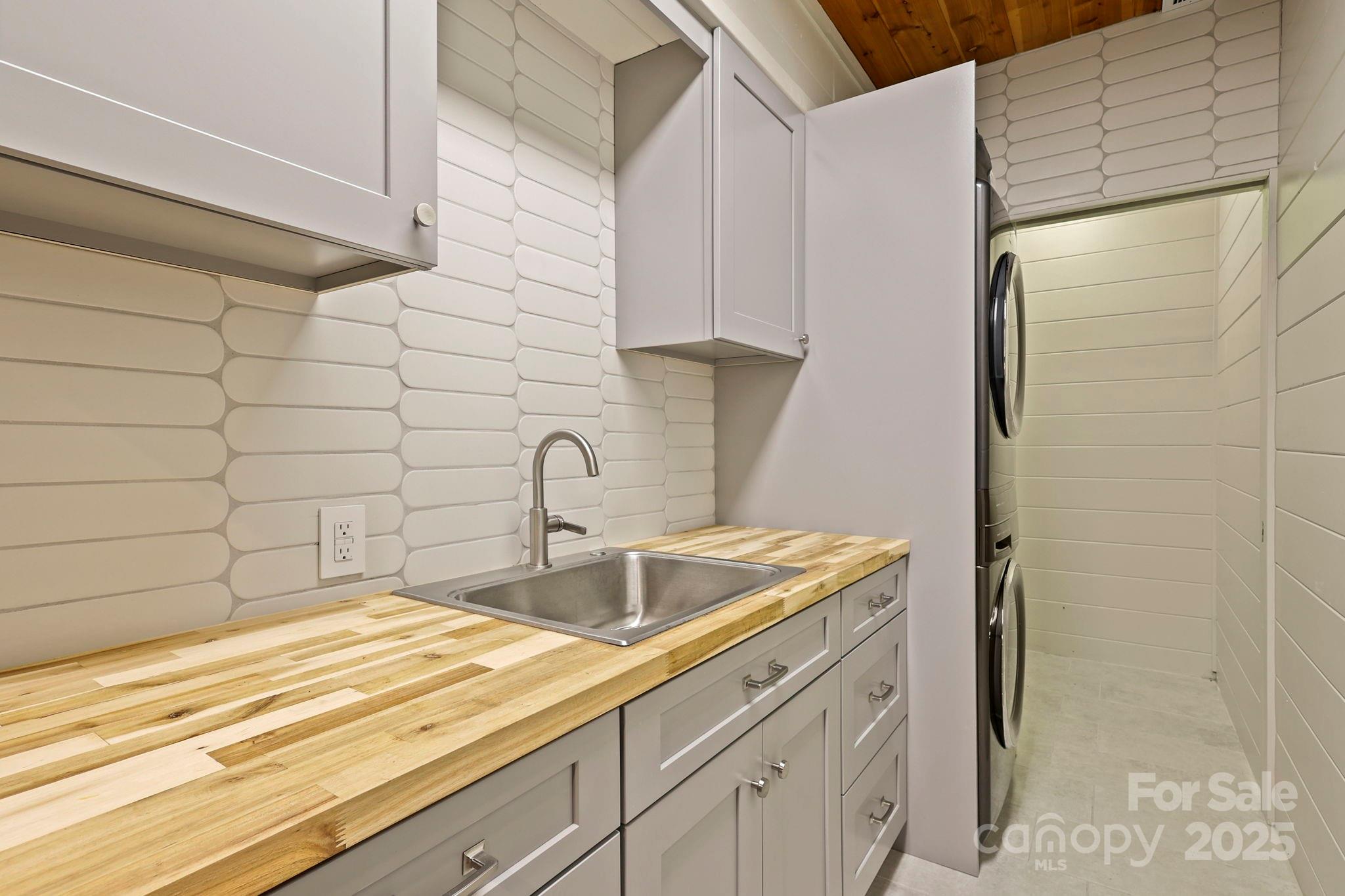 Mountain Meadows - Residential