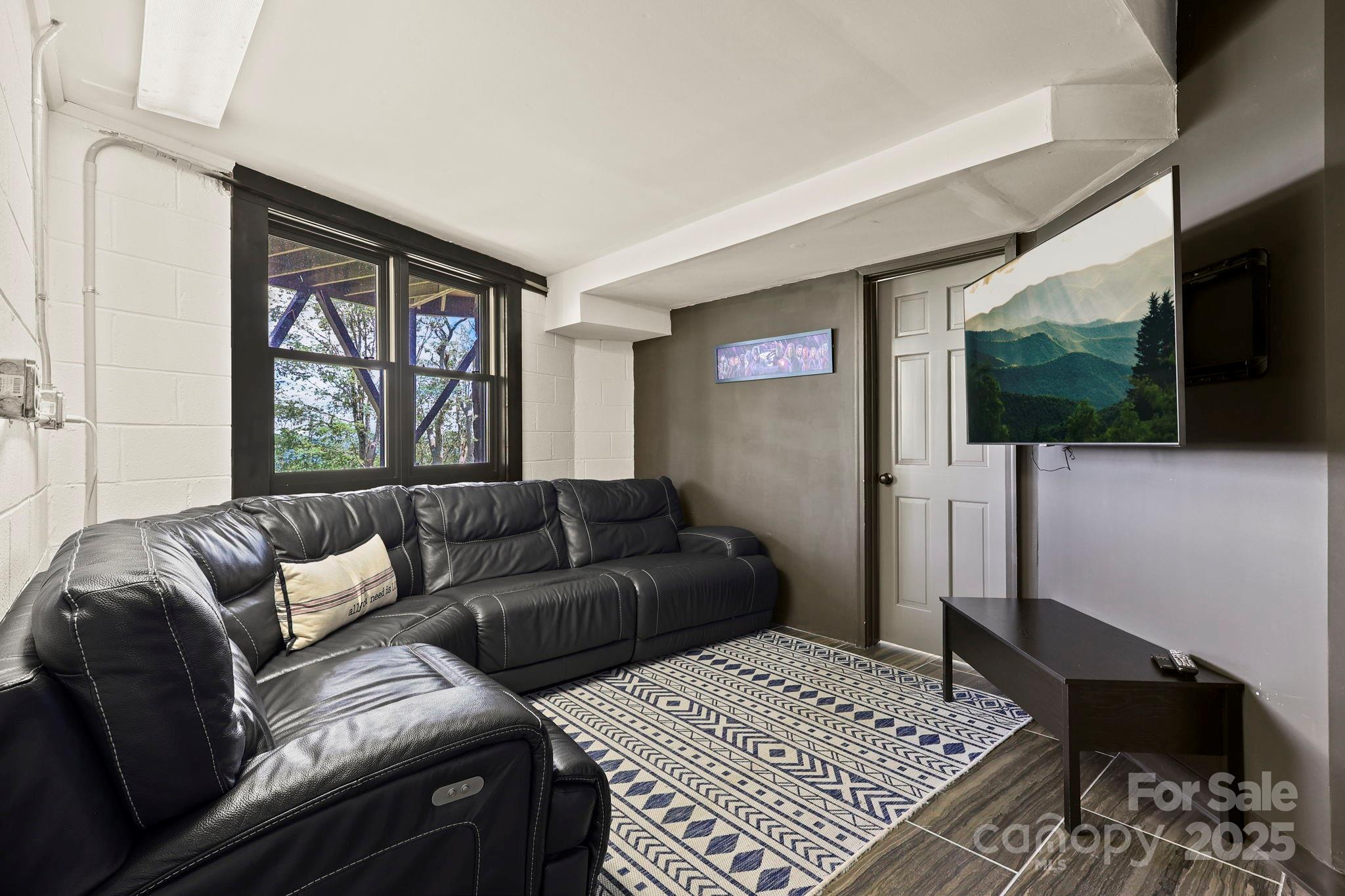 Mountain Meadows - Residential