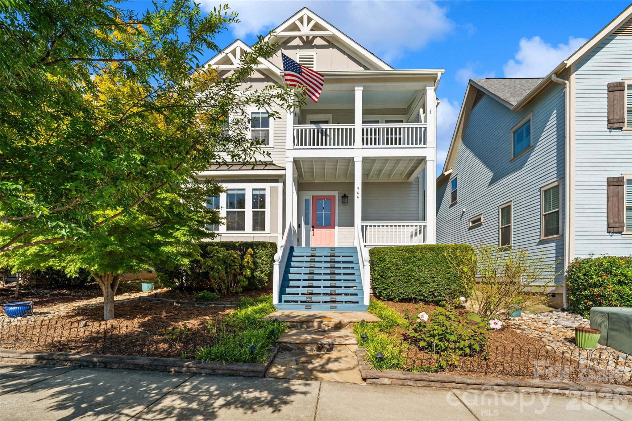 966 Herrons Ferry Road