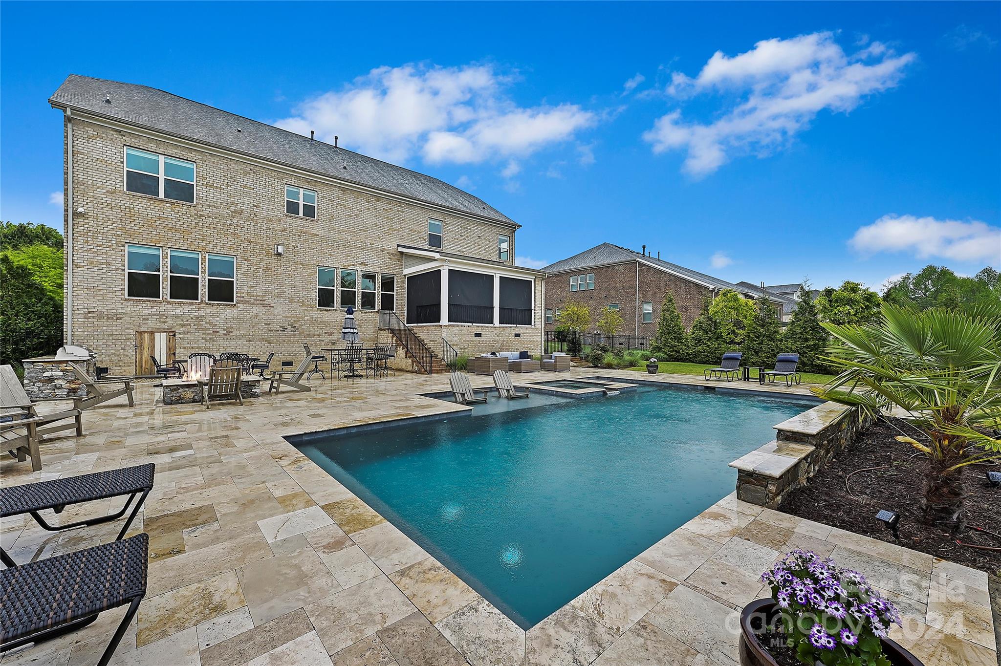 Highclere - Residential