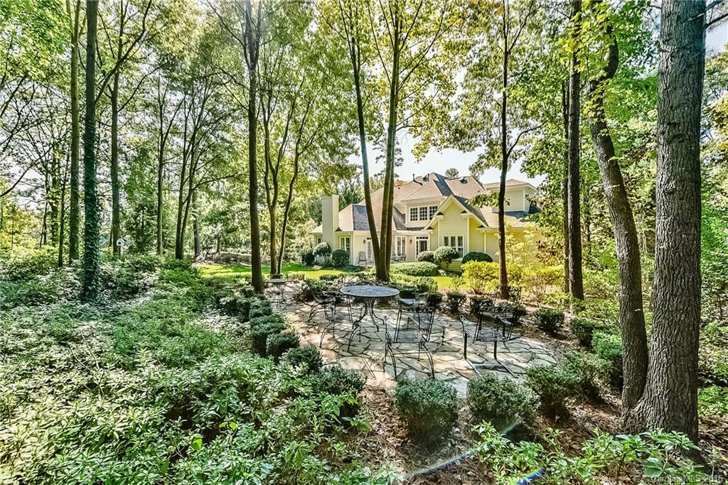 The Peninsula - Residential