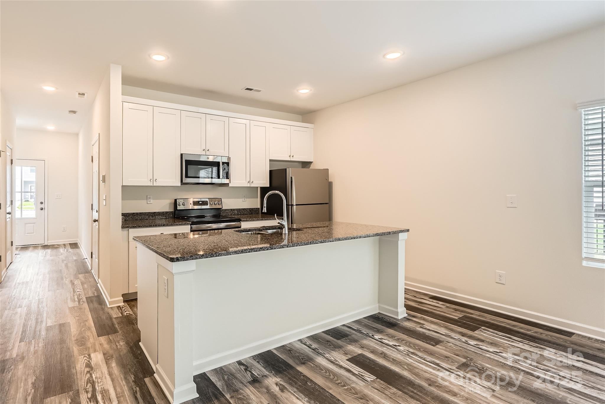 107 Blakeslee Court