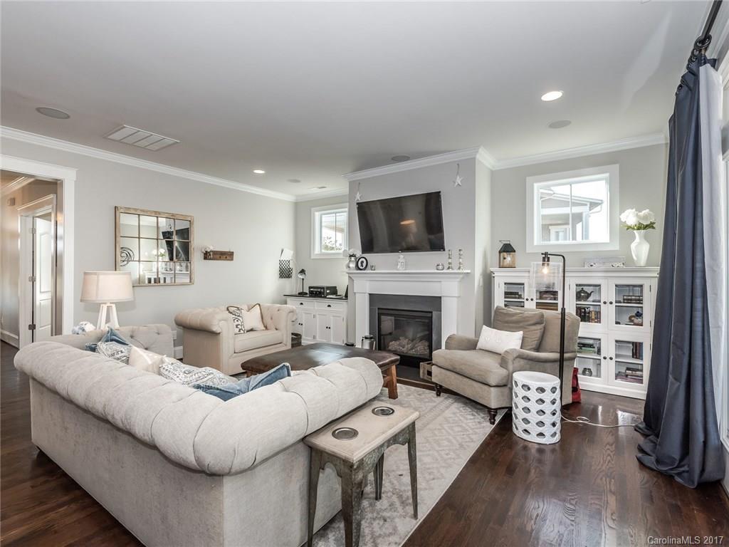 Riverwalk - Residential