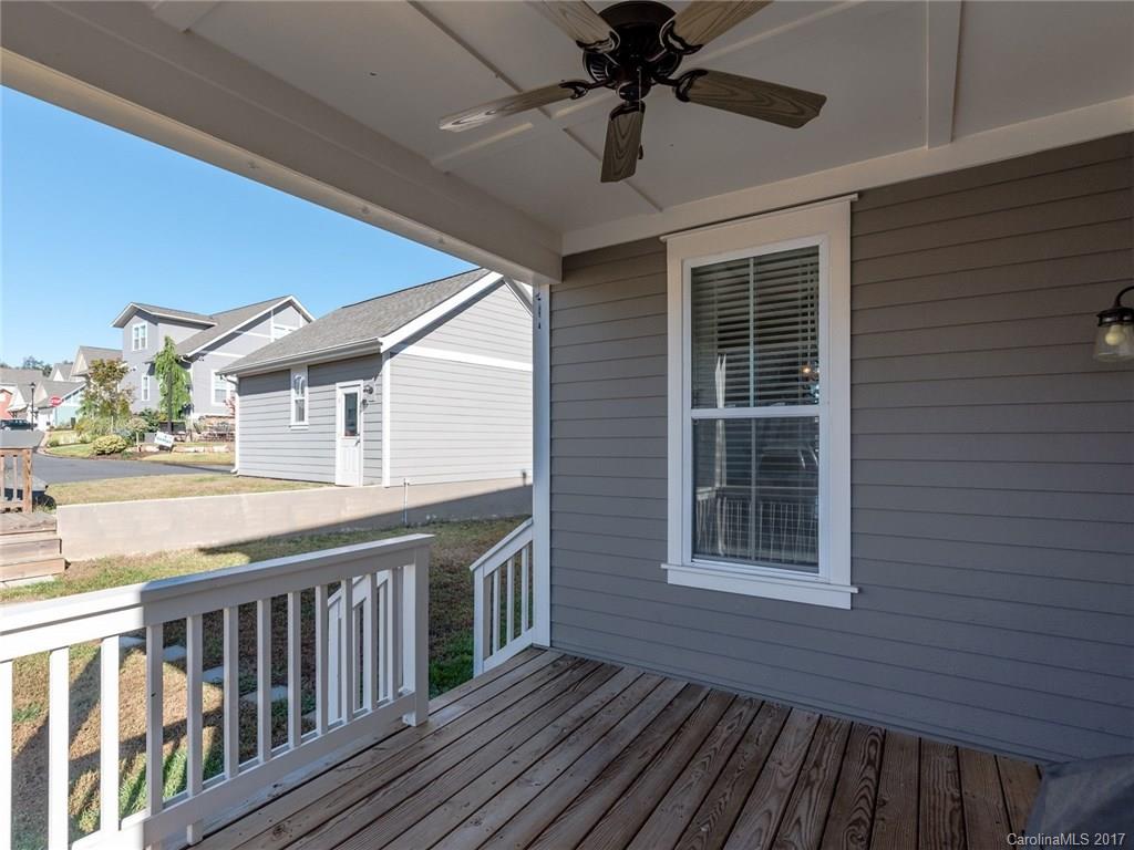 Riverwalk - Residential