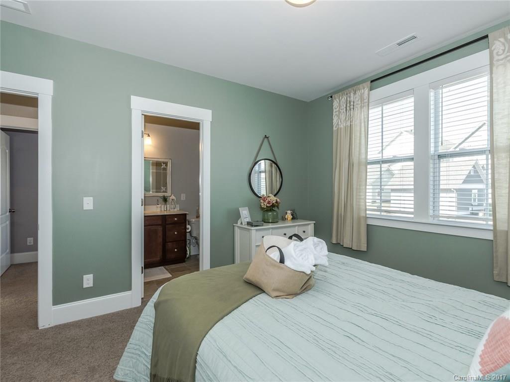 Riverwalk - Residential