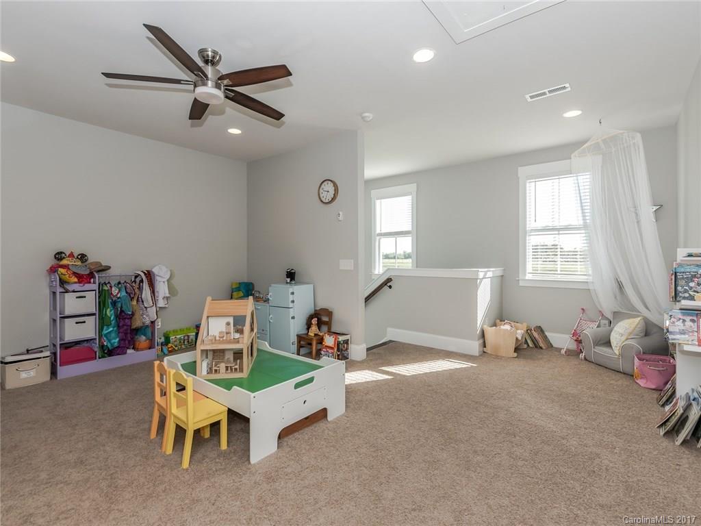 Riverwalk - Residential