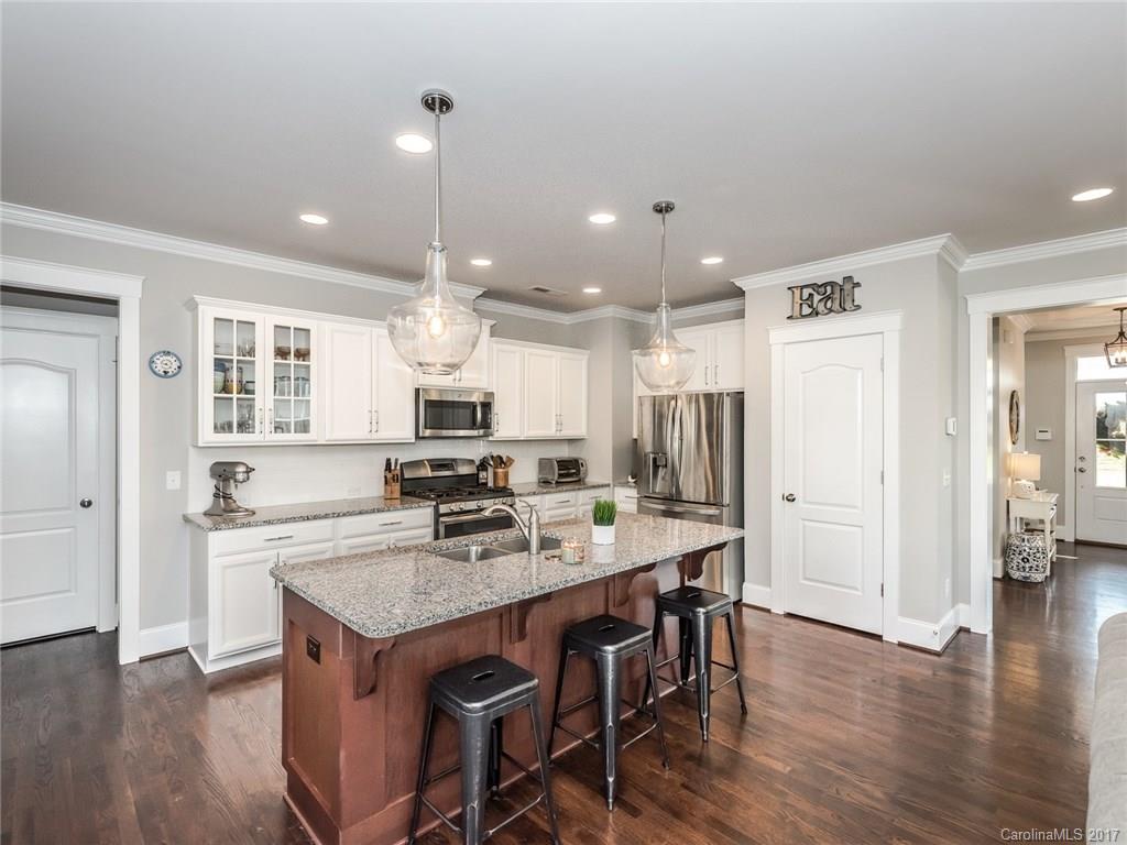 Riverwalk - Residential