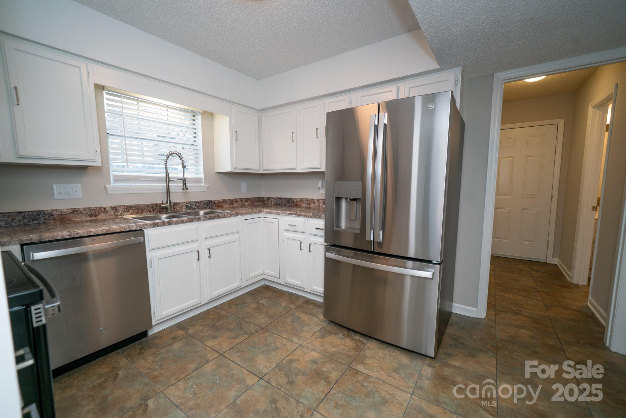 Lynton Place - Residential