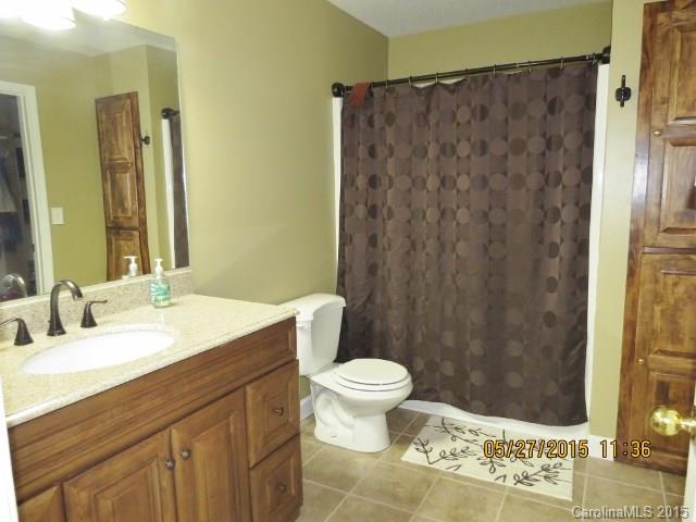 Meadow Oaks - Residential