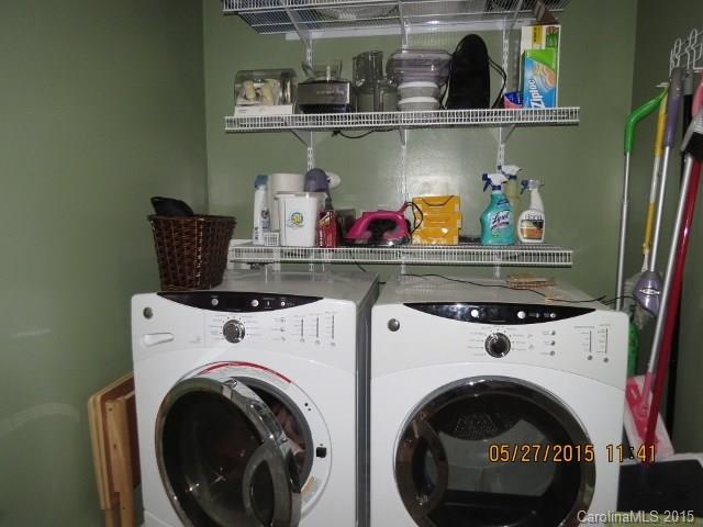 Meadow Oaks - Residential