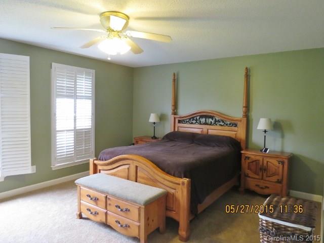 Meadow Oaks - Residential