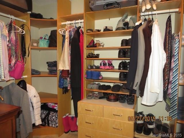 Meadow Oaks - Residential