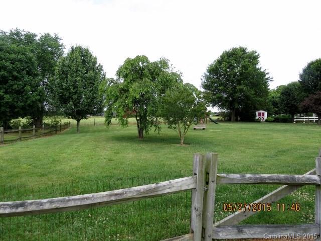 Meadow Oaks - Residential