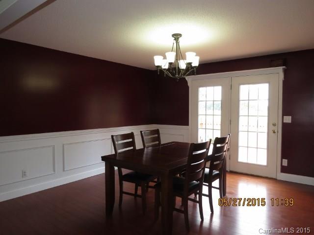 Meadow Oaks - Residential