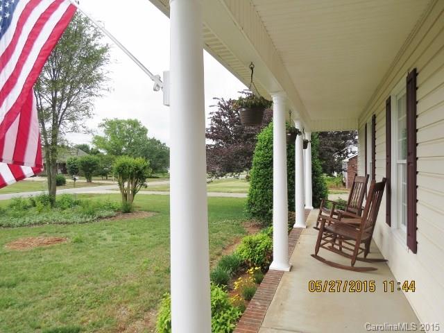 Meadow Oaks - Residential