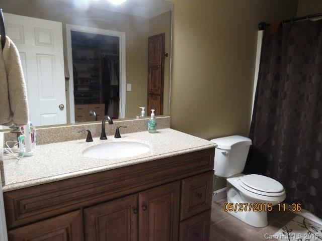 Meadow Oaks - Residential