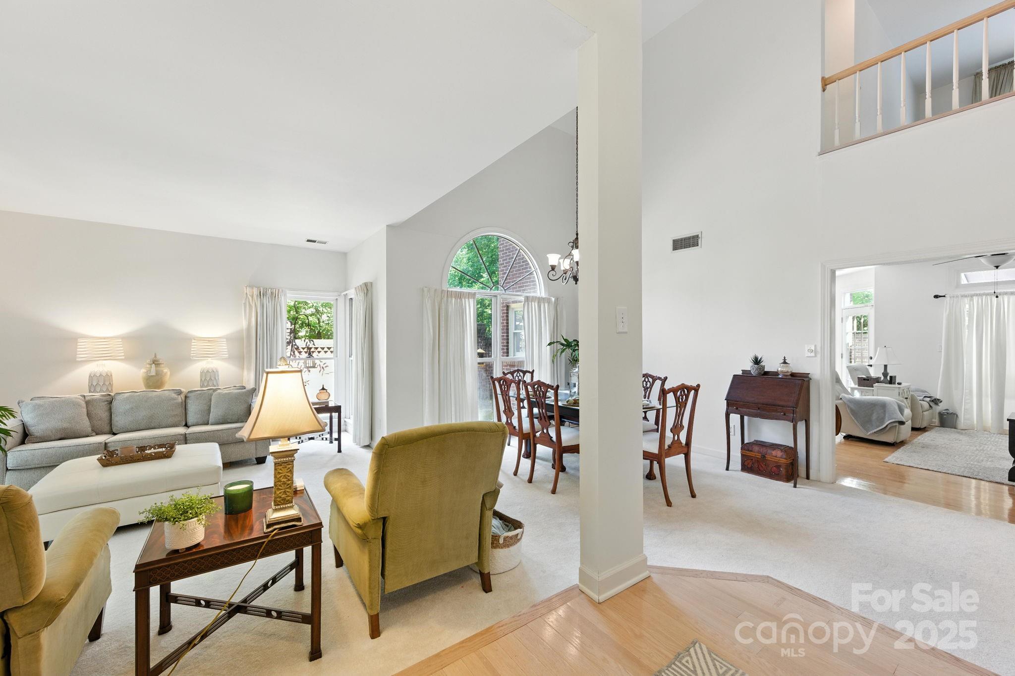 7014 Walton Heath Lane