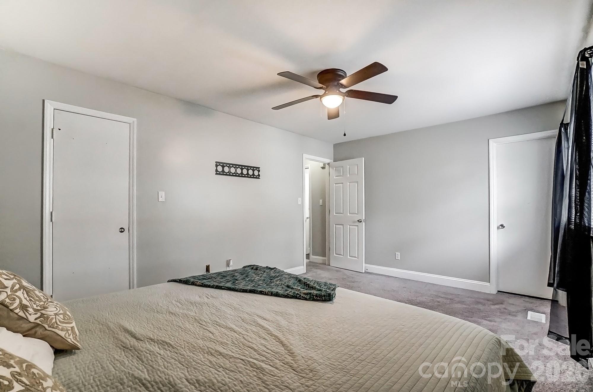 FALCONBRIDGE - Residential