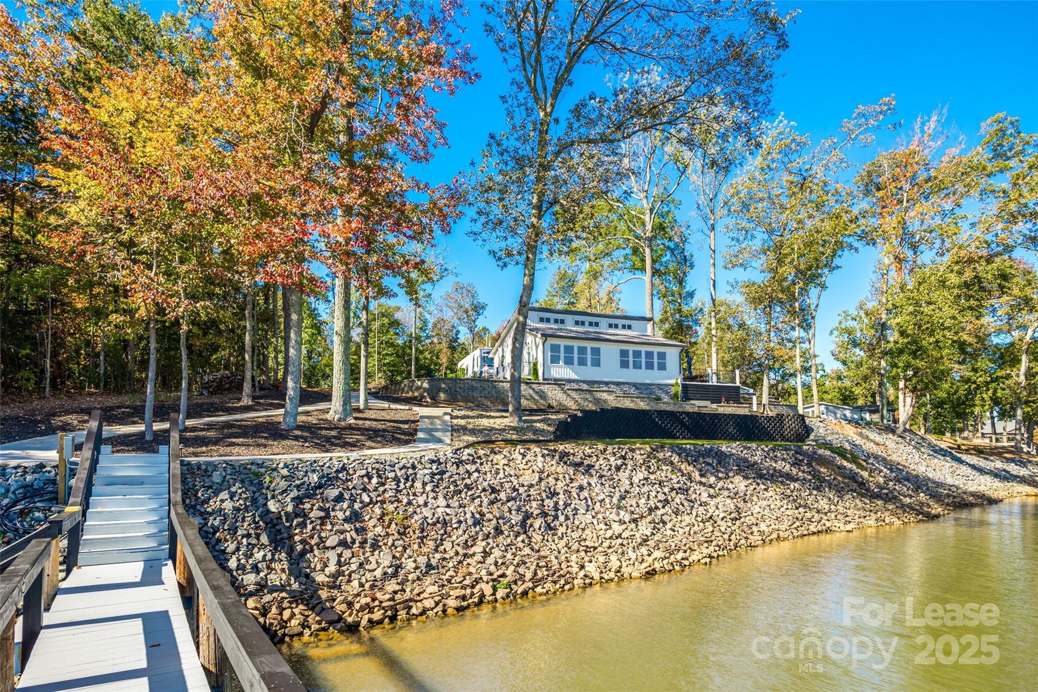 Lake Wylie - Residential Lease