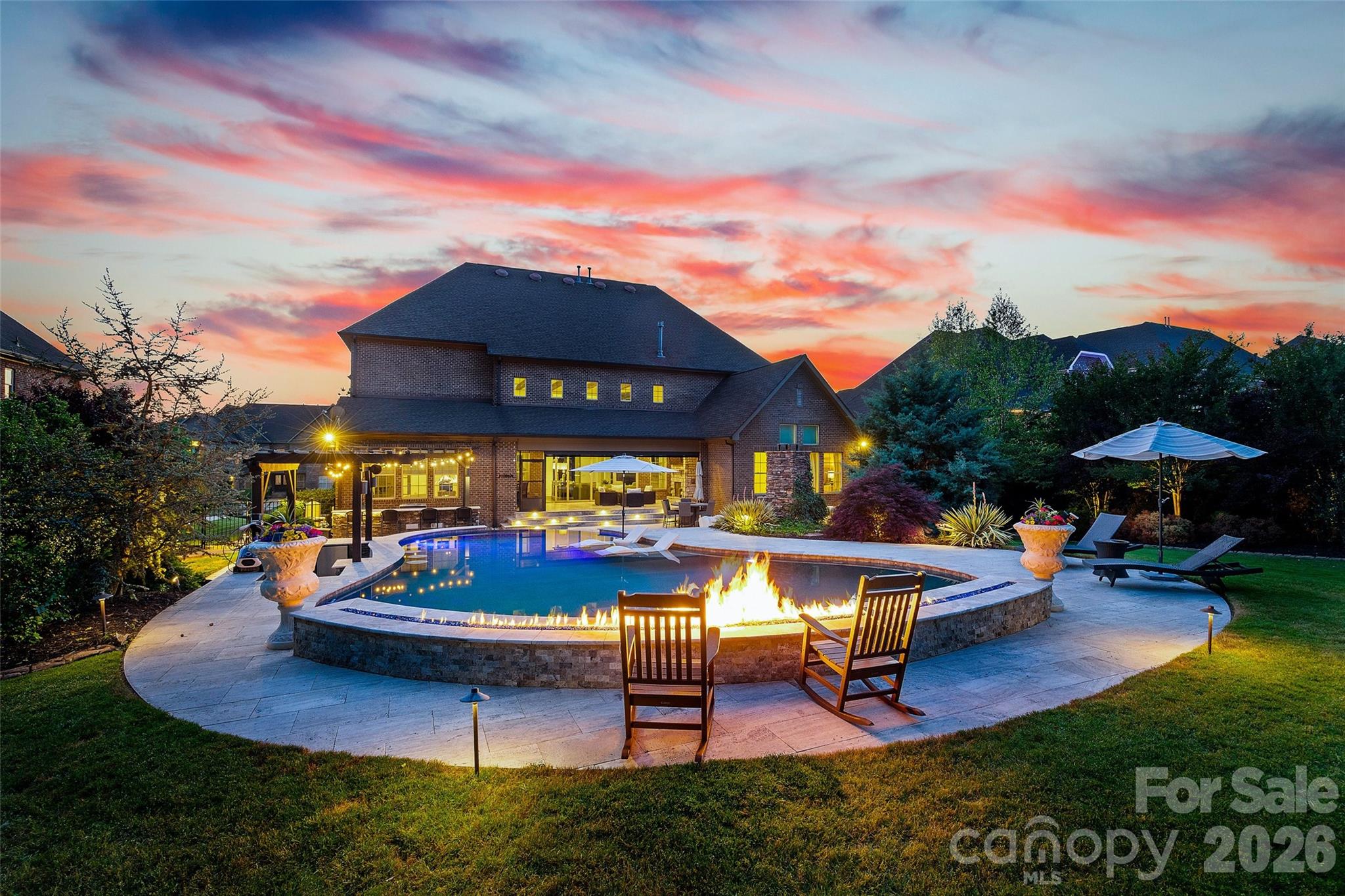 Ladera - Residential