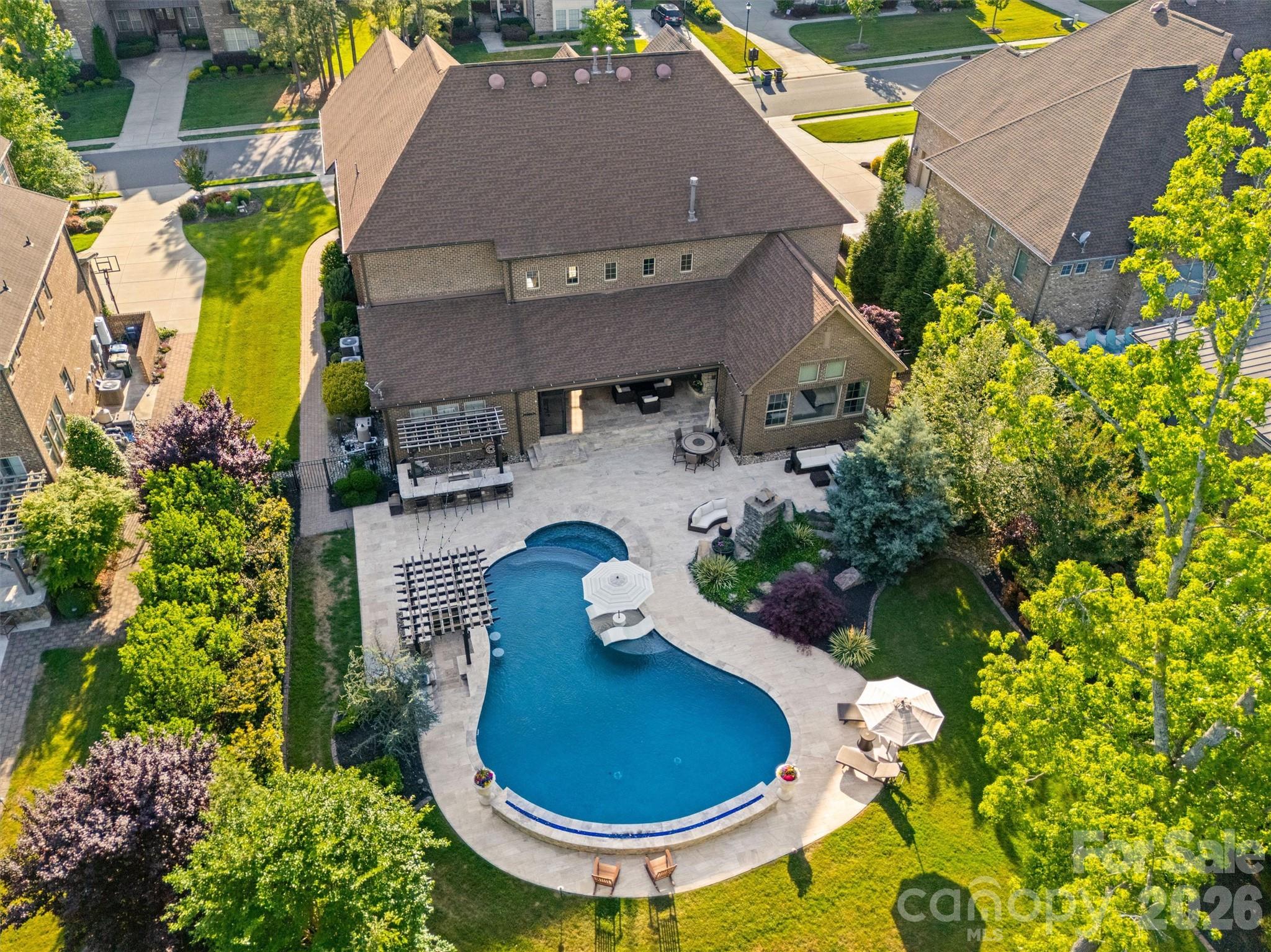 Ladera - Residential