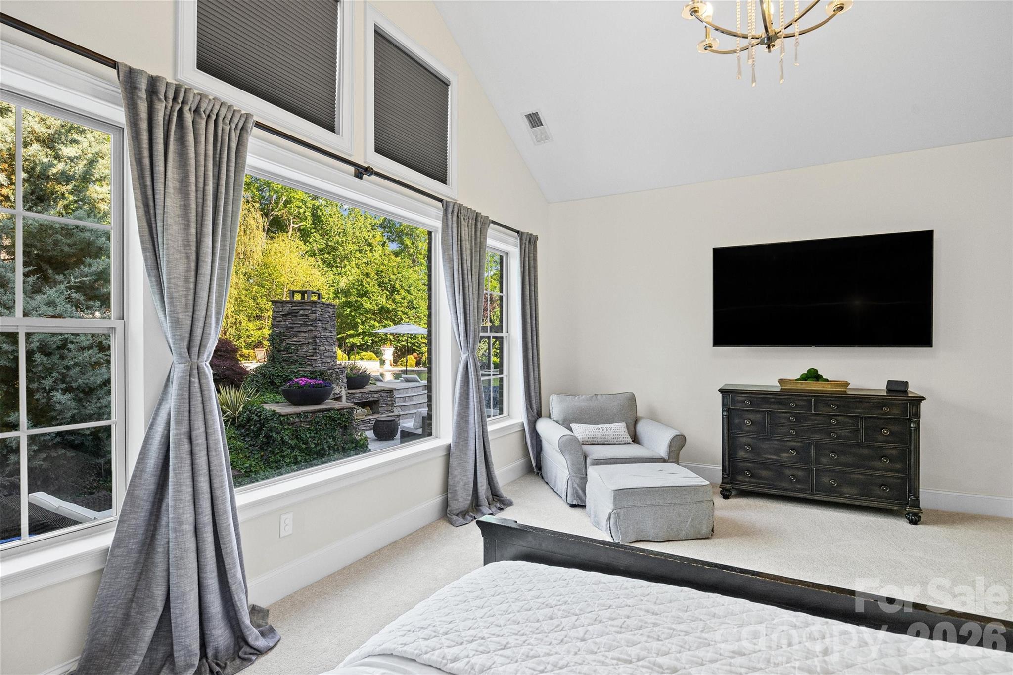 Ladera - Residential