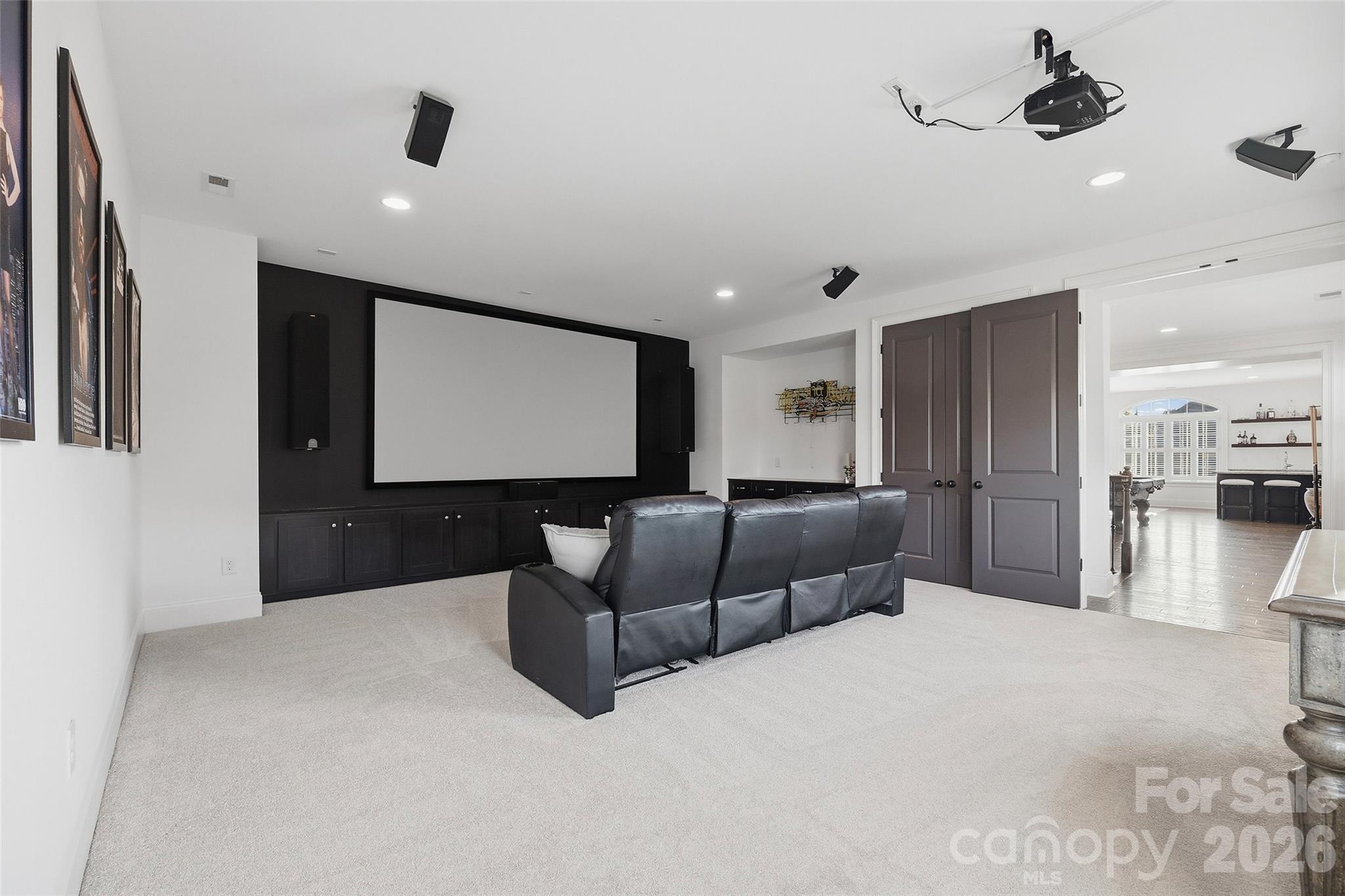 Ladera - Residential