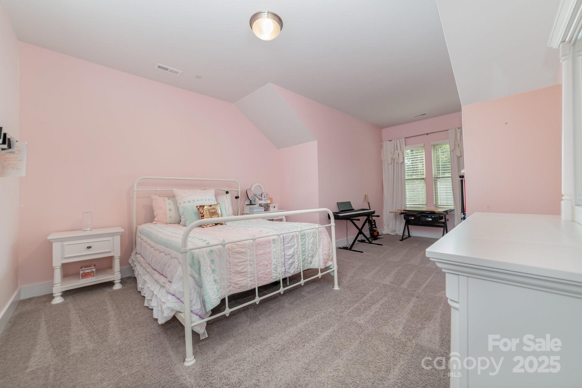 Paddlers Cove - Residential