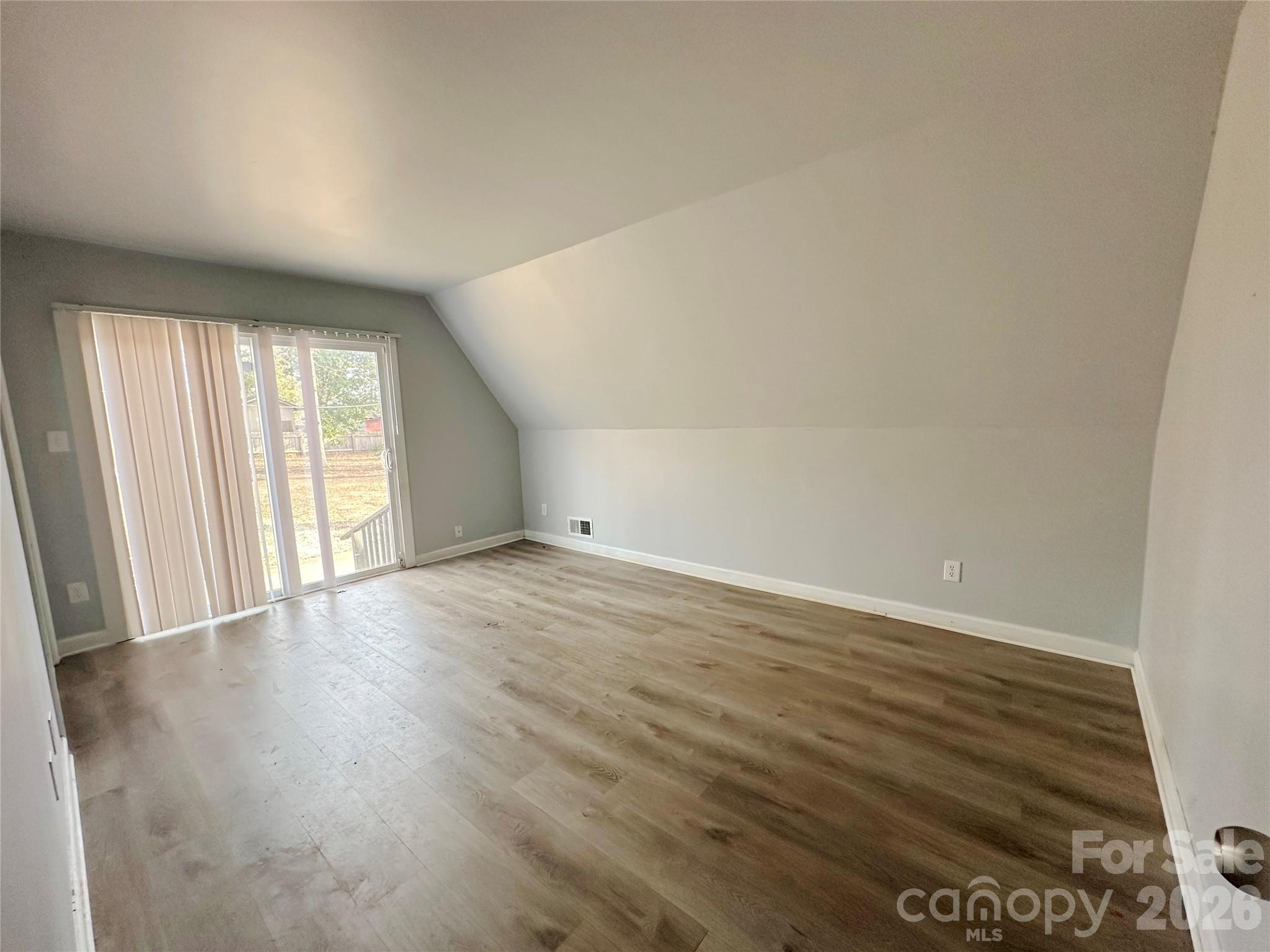 Hillsdale - Residential