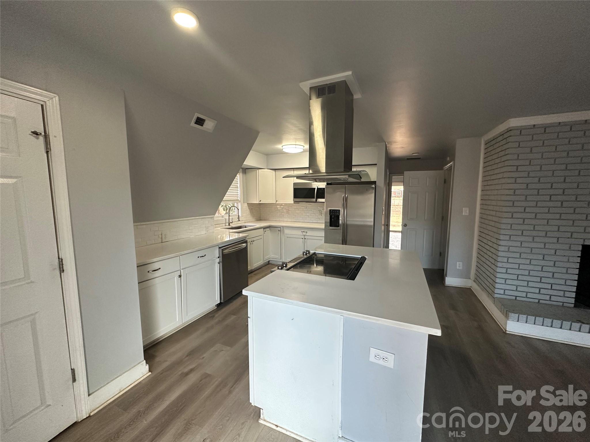 Hillsdale - Residential