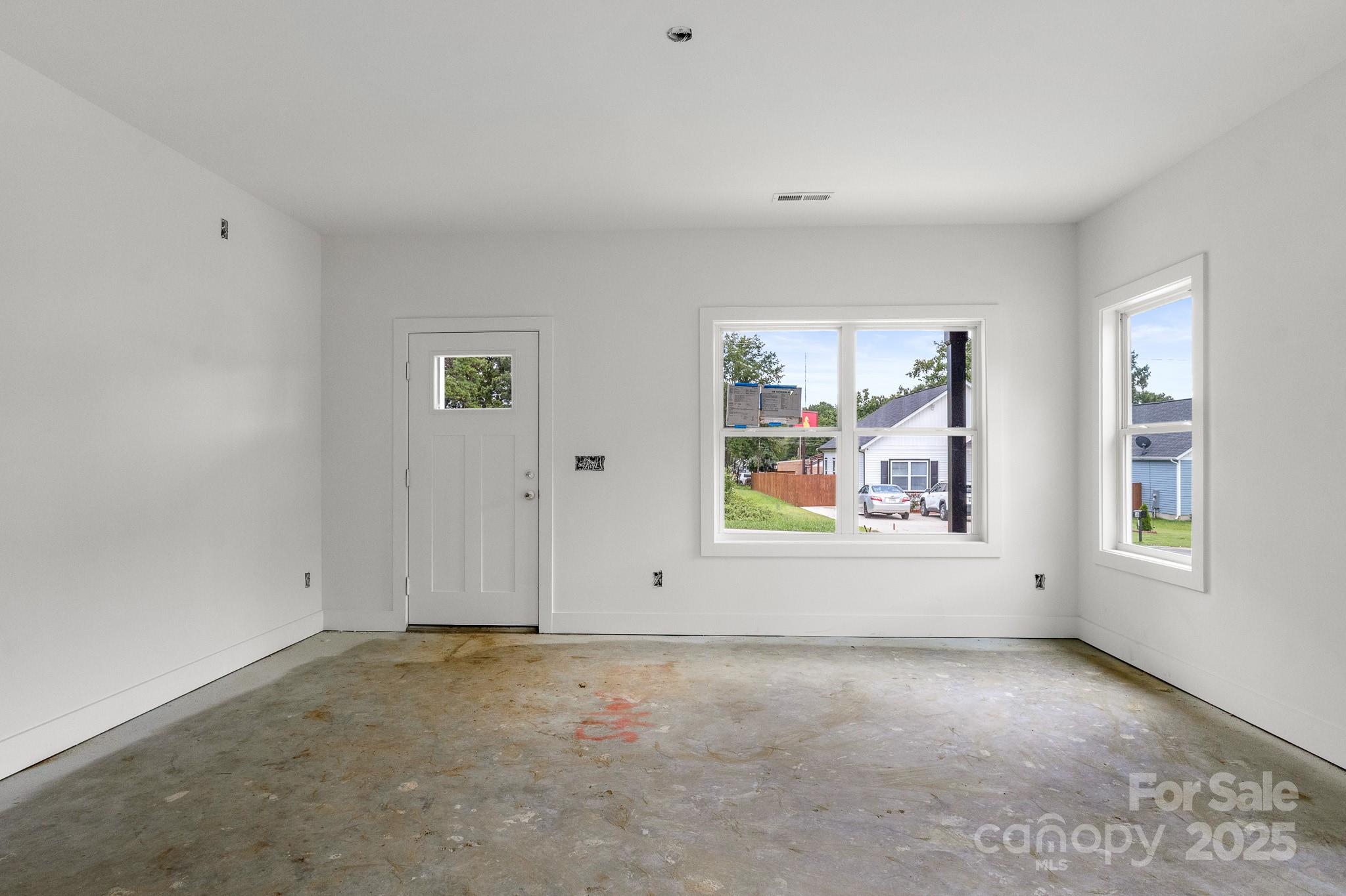 348 Catherine Street