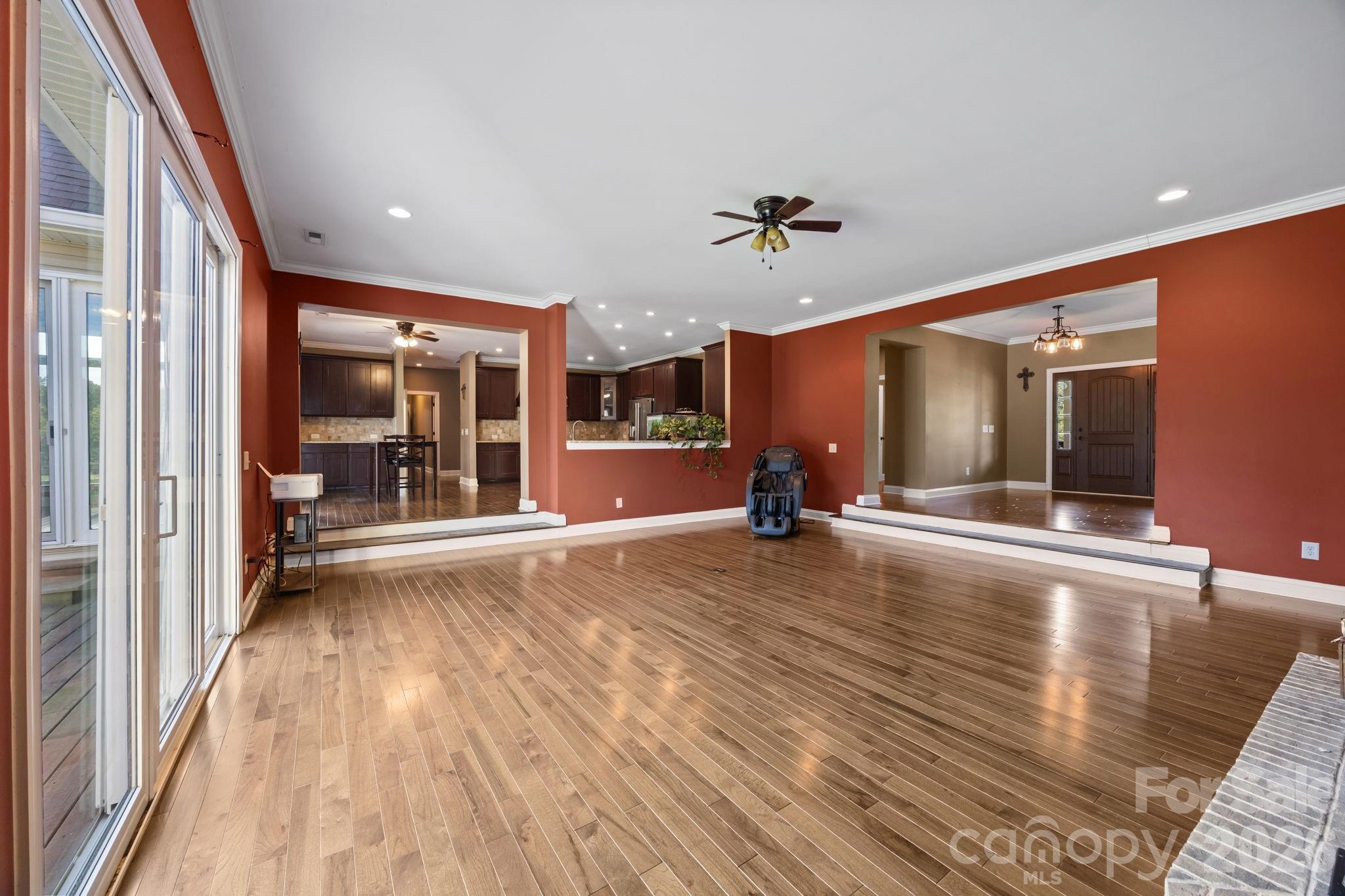 Random Woods - Residential