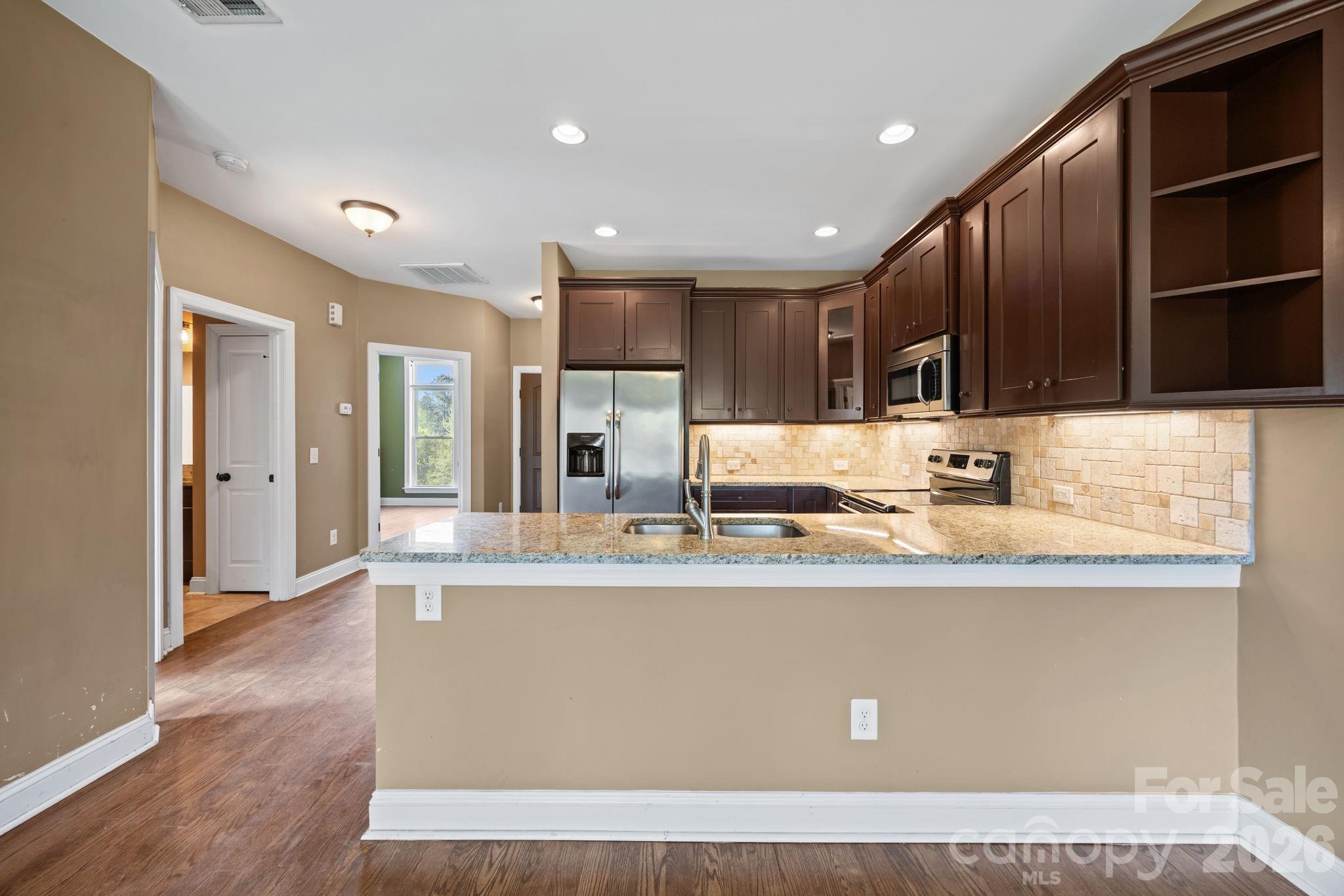 Random Woods - Residential