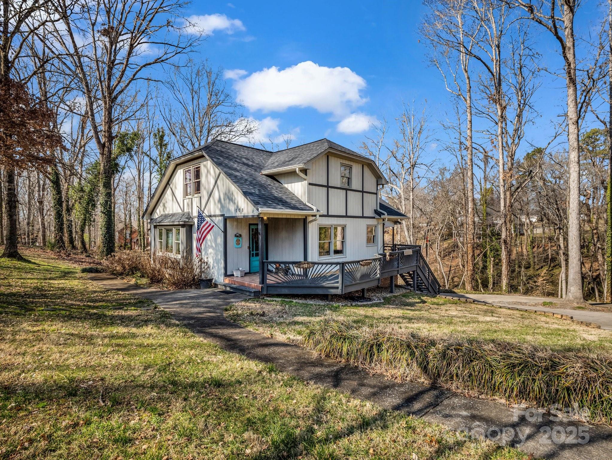 108 Three Oaks Lane