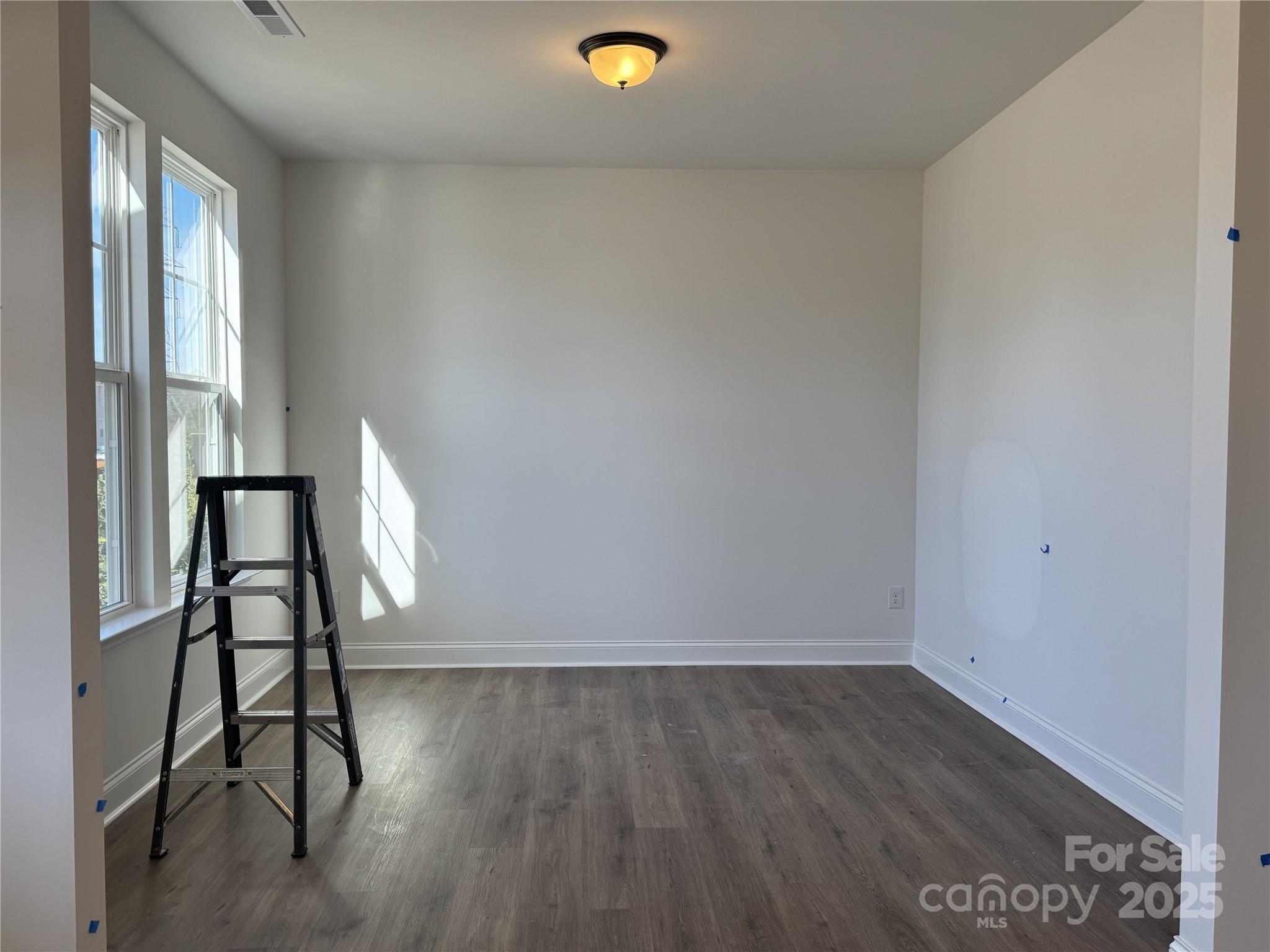 Lakeside Glen - Residential