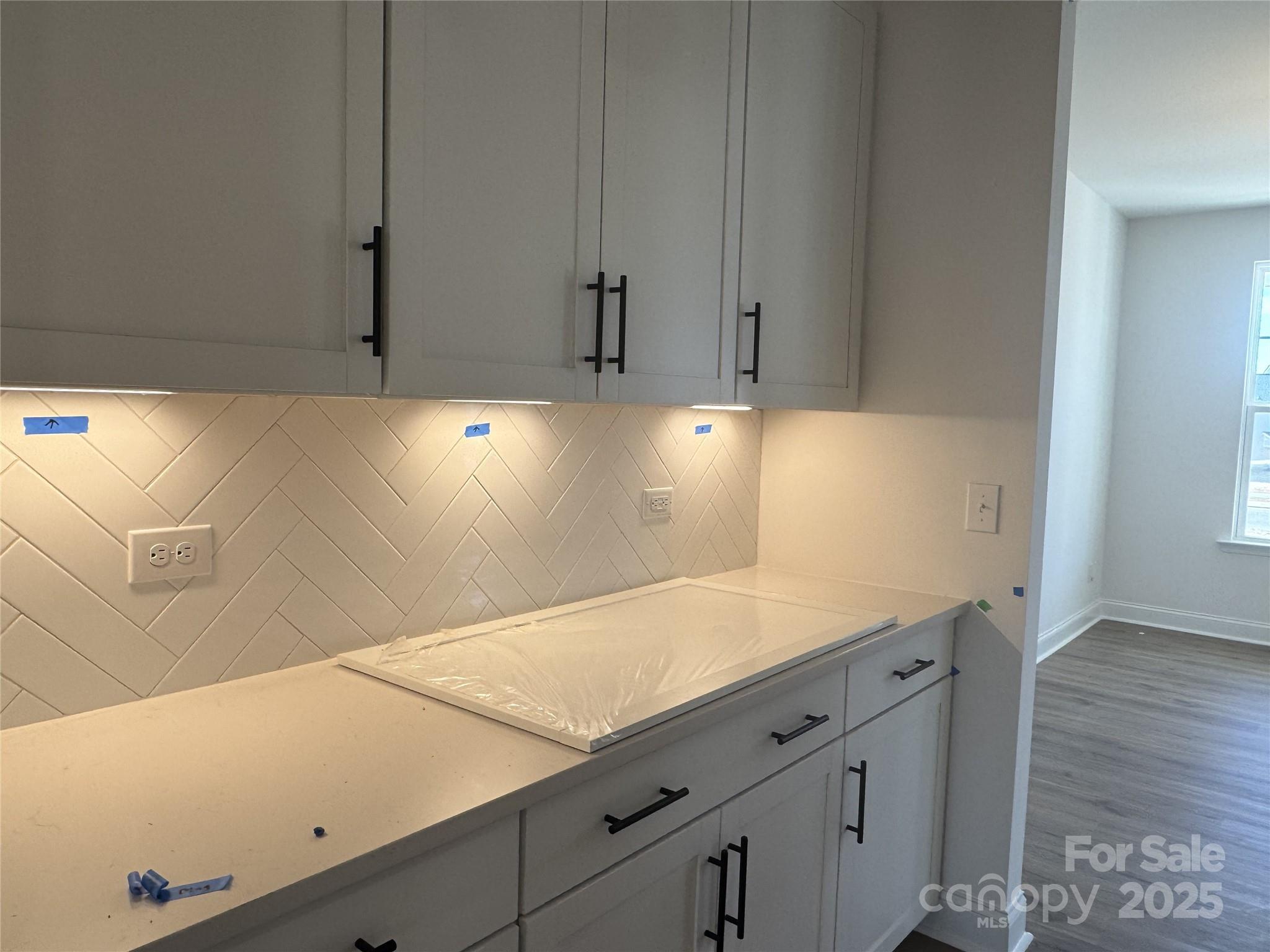 Lakeside Glen - Residential