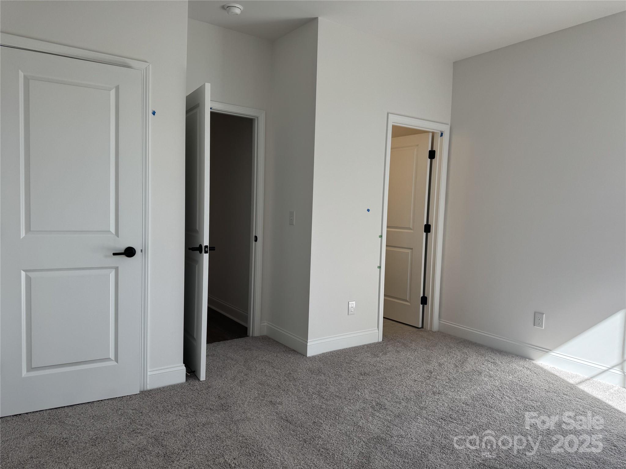 Lakeside Glen - Residential